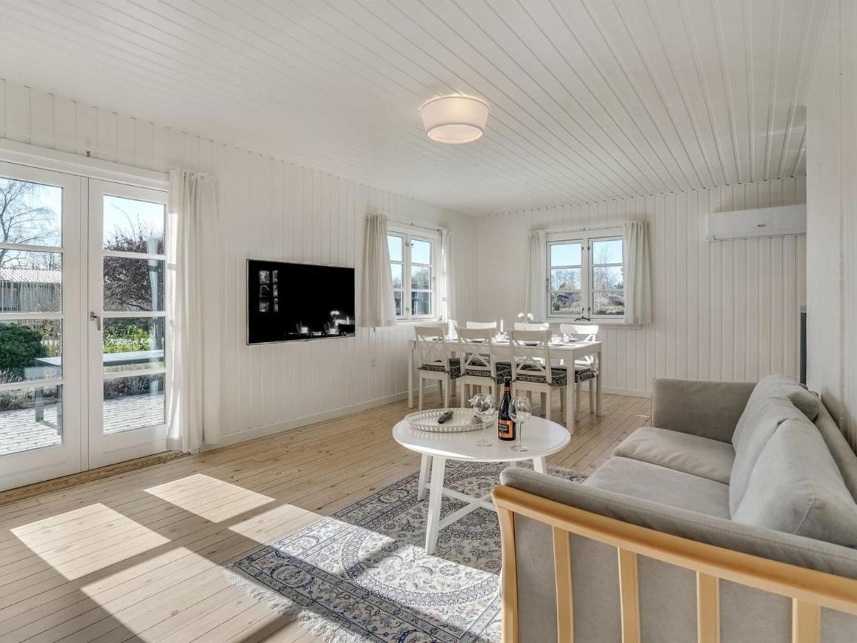 Holiday Home Ghita - 1-2Km From The Sea In Sealand By Interhome Hornbaek Bagian luar foto